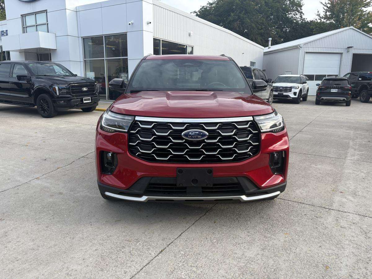 2026 Ford Explorer Platinum 4WD — снимка 2