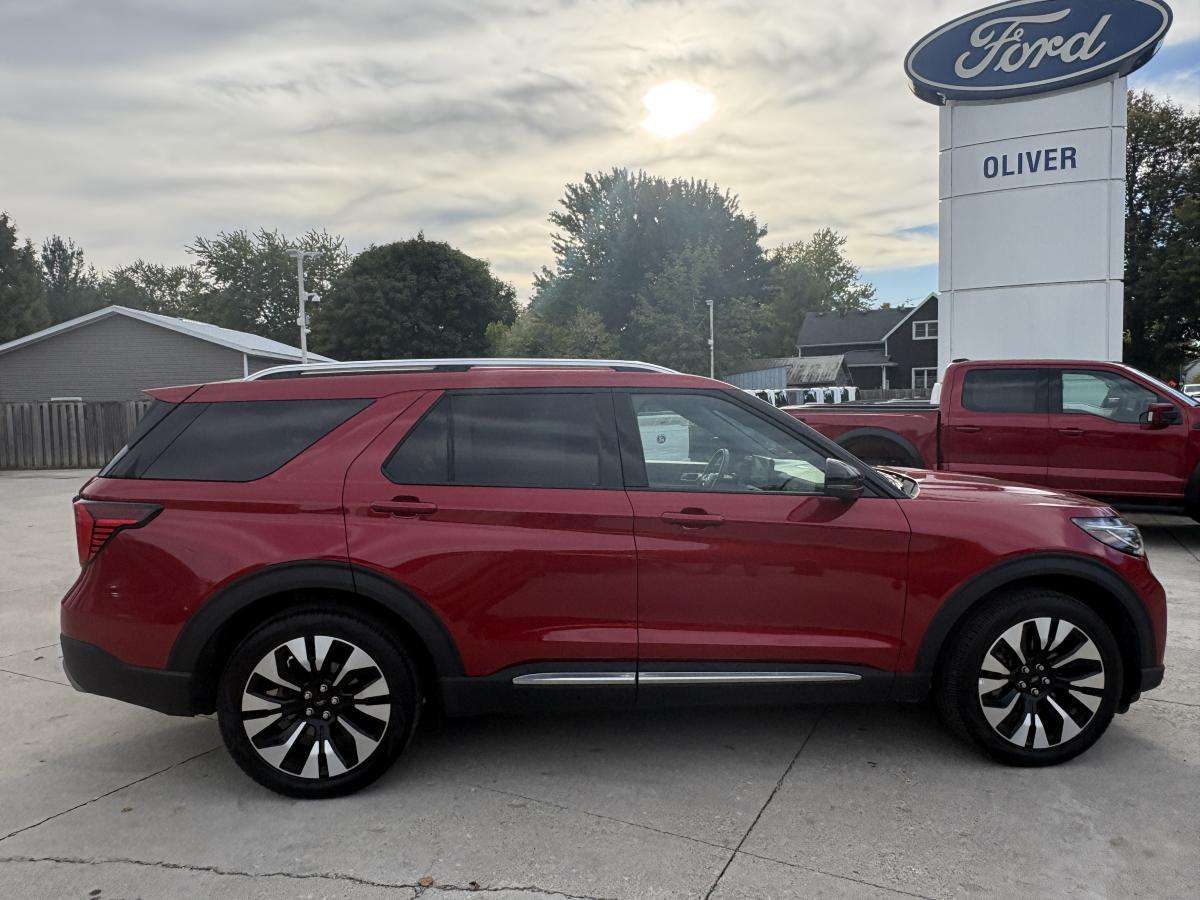 2026 Ford Explorer Platinum 4WD — снимка 4