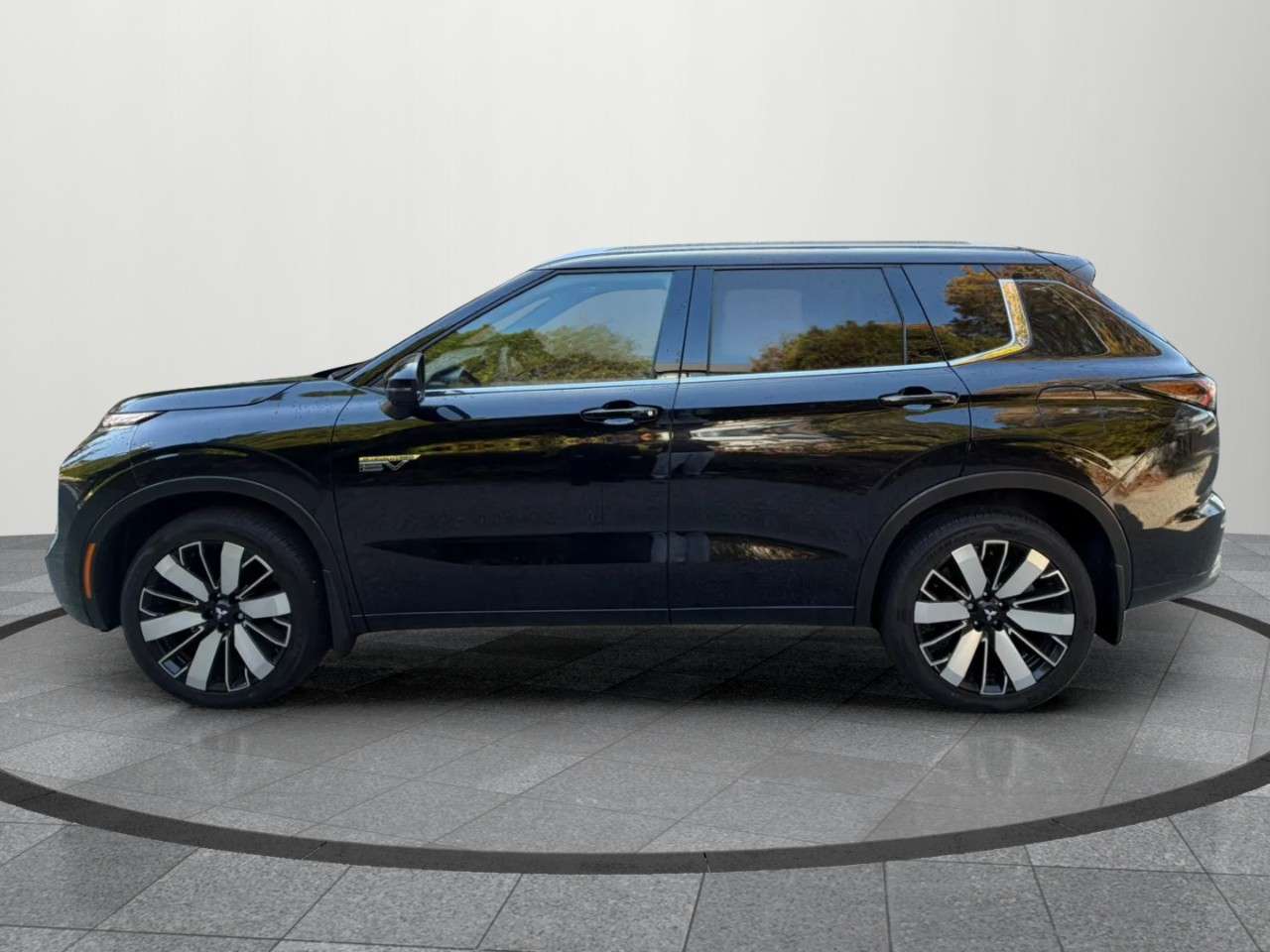2026 Mitsubishi Outlander GT S-AWC — снимка 2