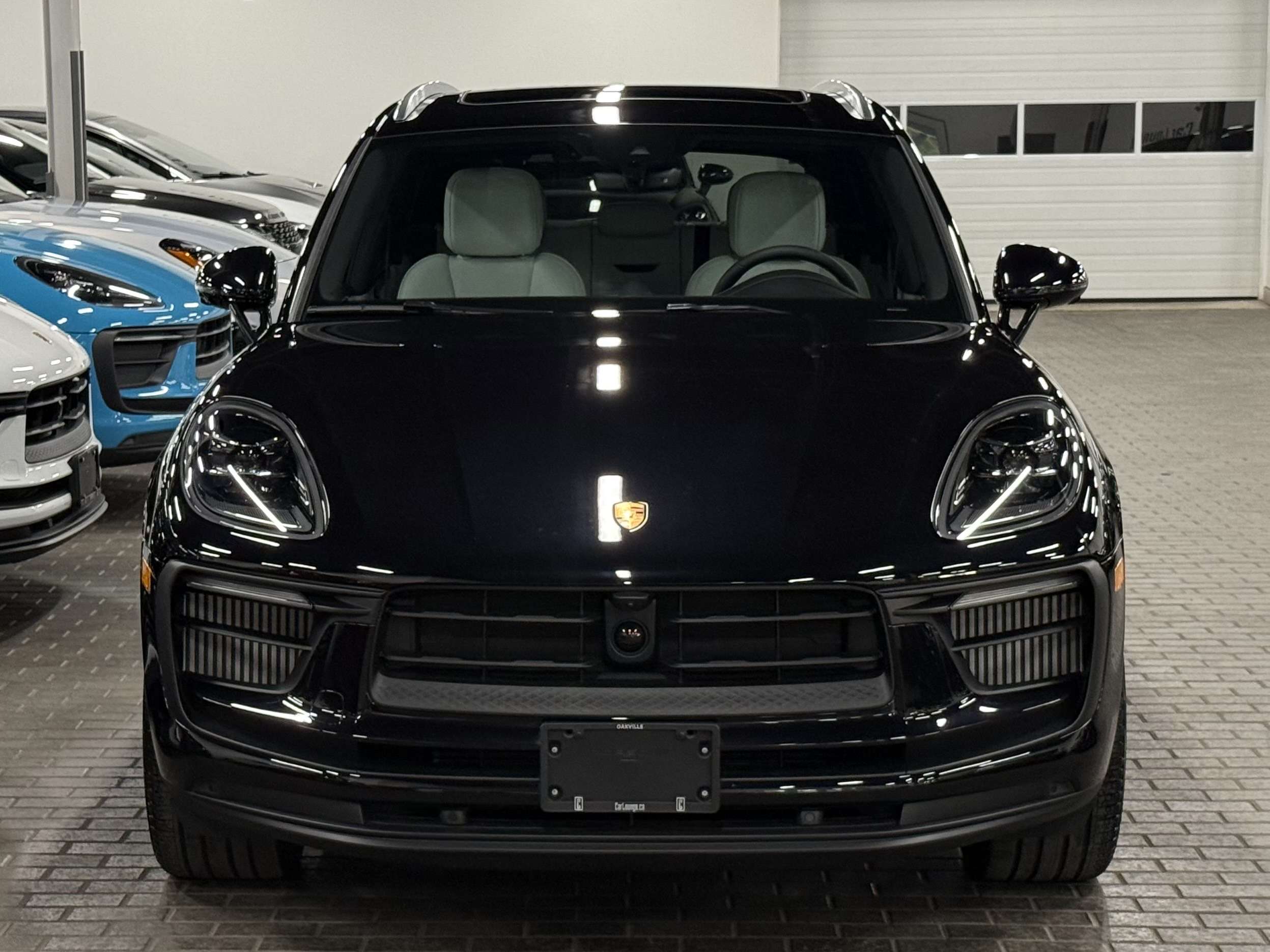 2026 Porsche Macan S | PREMIUM PACKAGE PLUS — photo 2