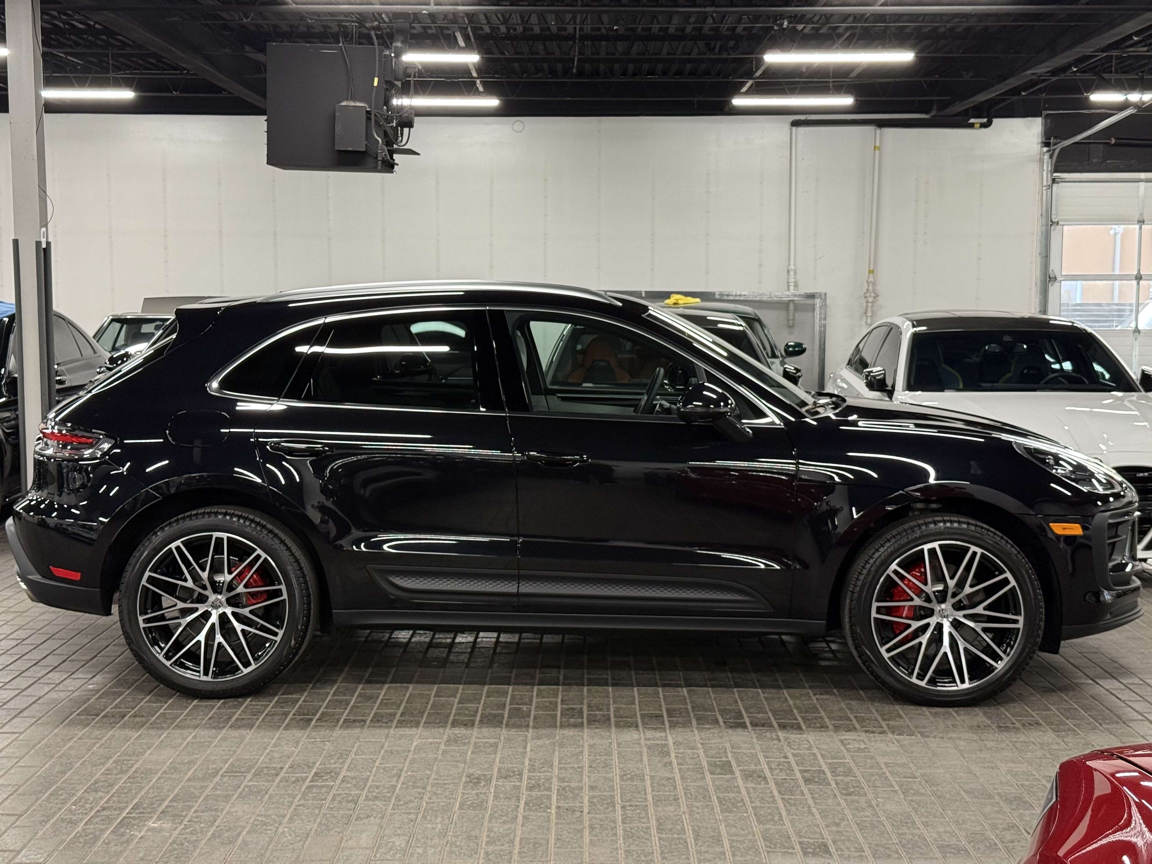 2026 Porsche Macan S | PREMIUM PACKAGE PLUS — photo 4