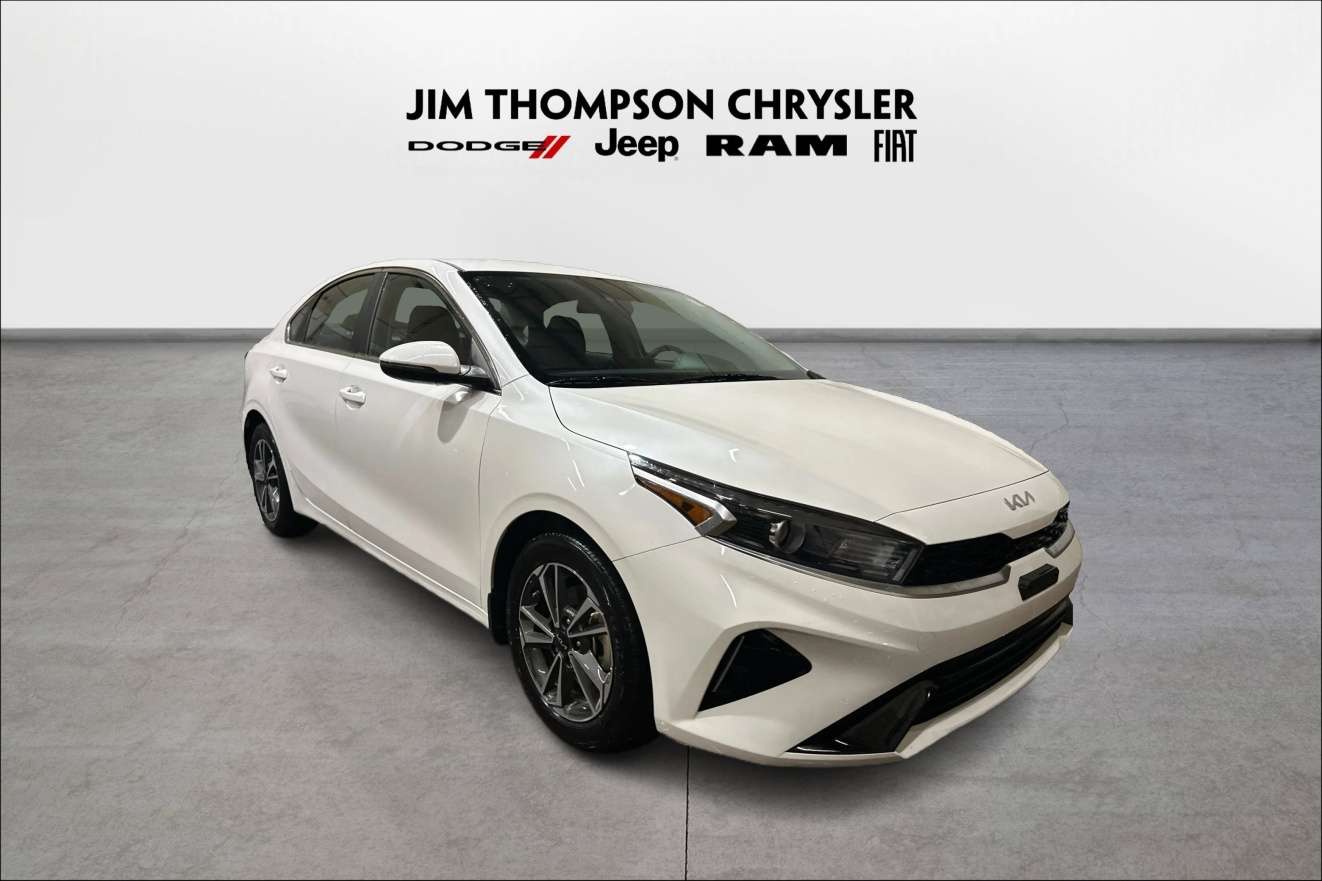 2024 Kia Forte EX  | Alloys BackUp Cam Heated Seats/Steering