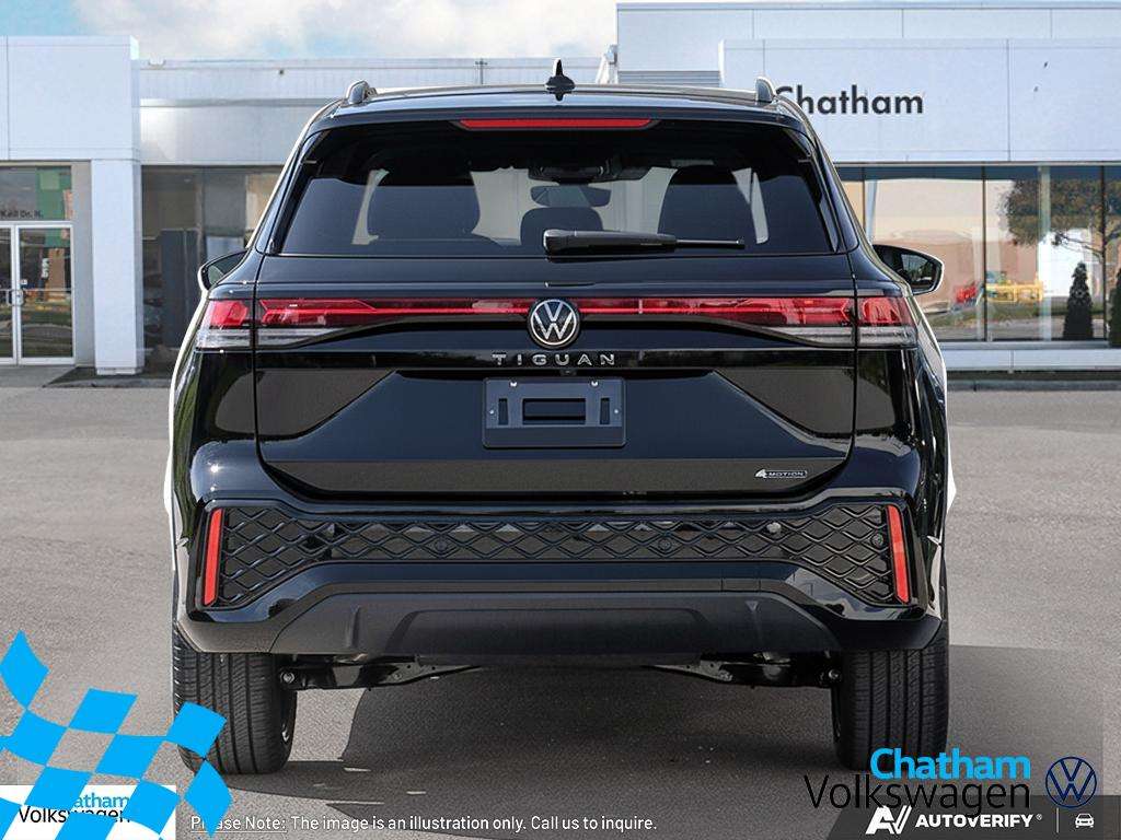 2026 Volkswagen Tiguan Comfortline R-Line — photo 5