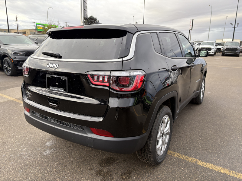 2026 Jeep Compass Sport — photo 5