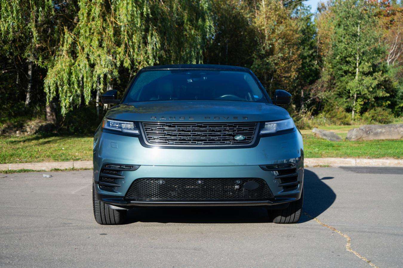 2026 Land Rover Range Rover Velar P250 Dynamic Se Ltd | Comfort Package | Heated and Cooled Front Seats — снимка 2