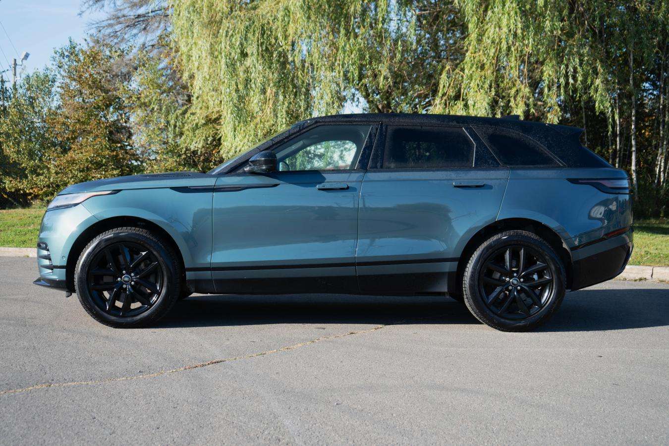 2026 Land Rover Range Rover Velar P250 Dynamic Se Ltd | Comfort Package | Heated and Cooled Front Seats — снимка 4