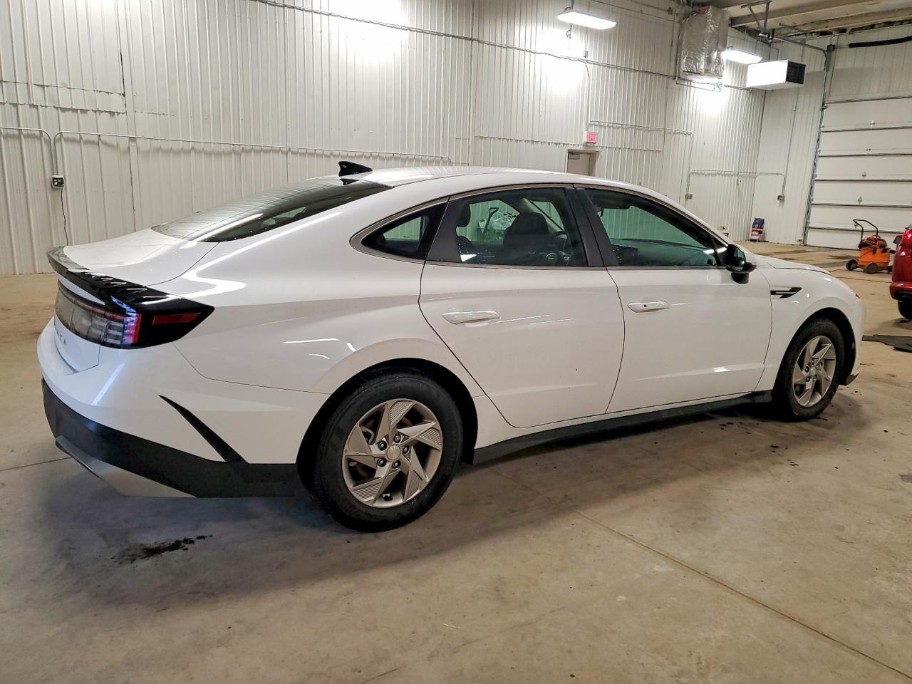 2025 HYUNDAI SONATA SE — снимка 3