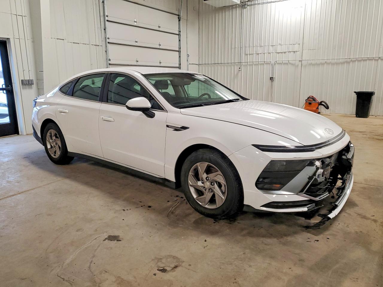 2025 HYUNDAI SONATA SE — снимка 4