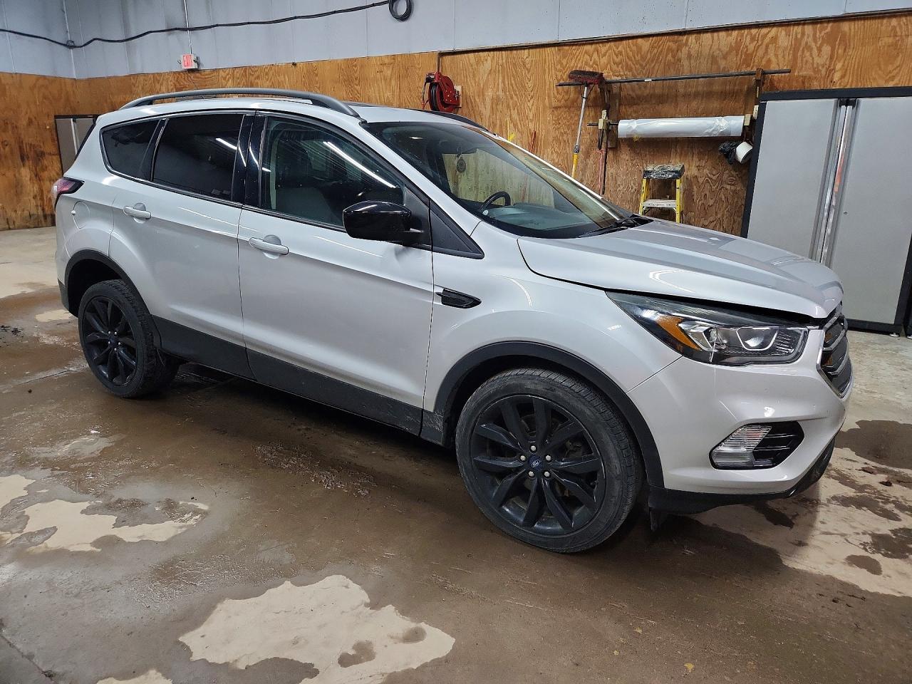 2017 FORD ESCAPE SE — снимка 4