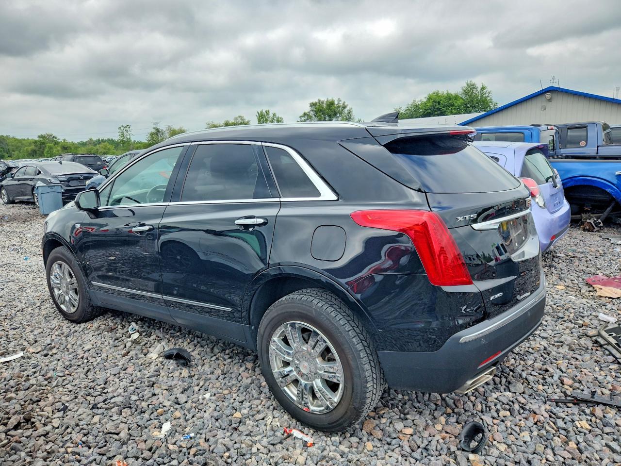 2019 CADILLAC XT5 — снимка 2