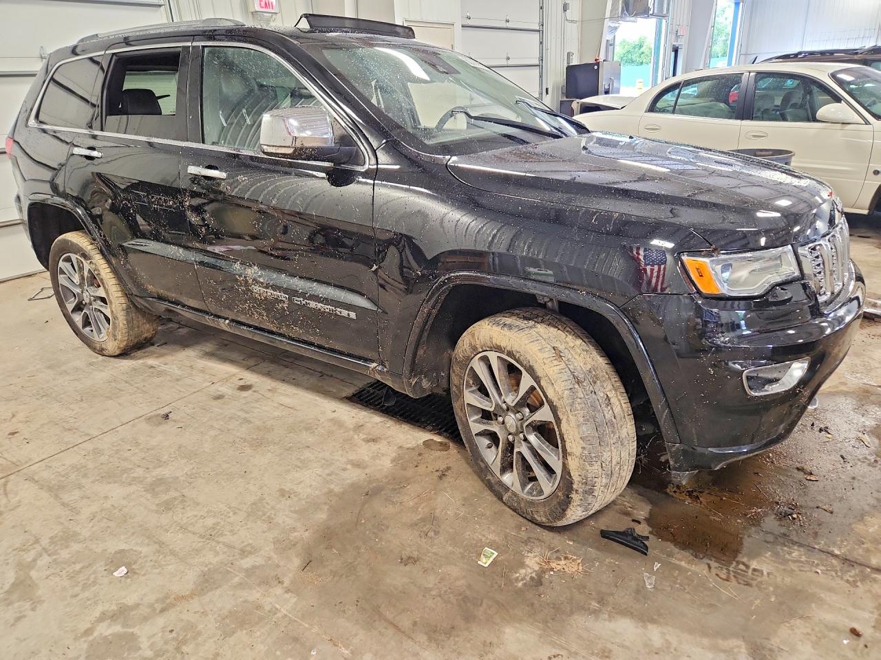 2018 JEEP GRAND CHEROKEE OVERLAND — снимка 4