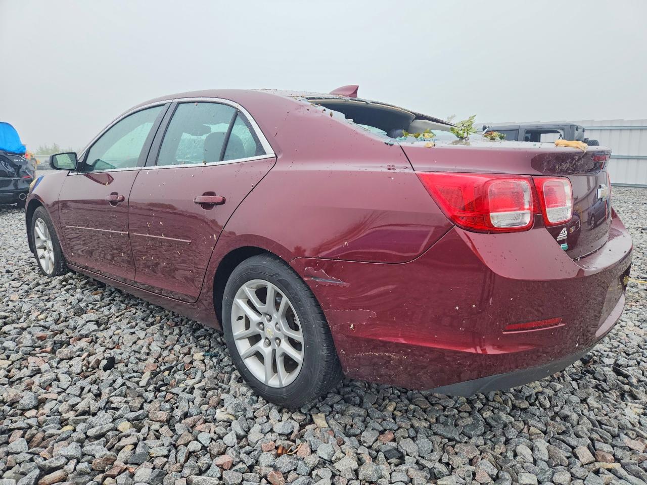 2015 CHEVROLET MALIBU 1LT — снимка 2