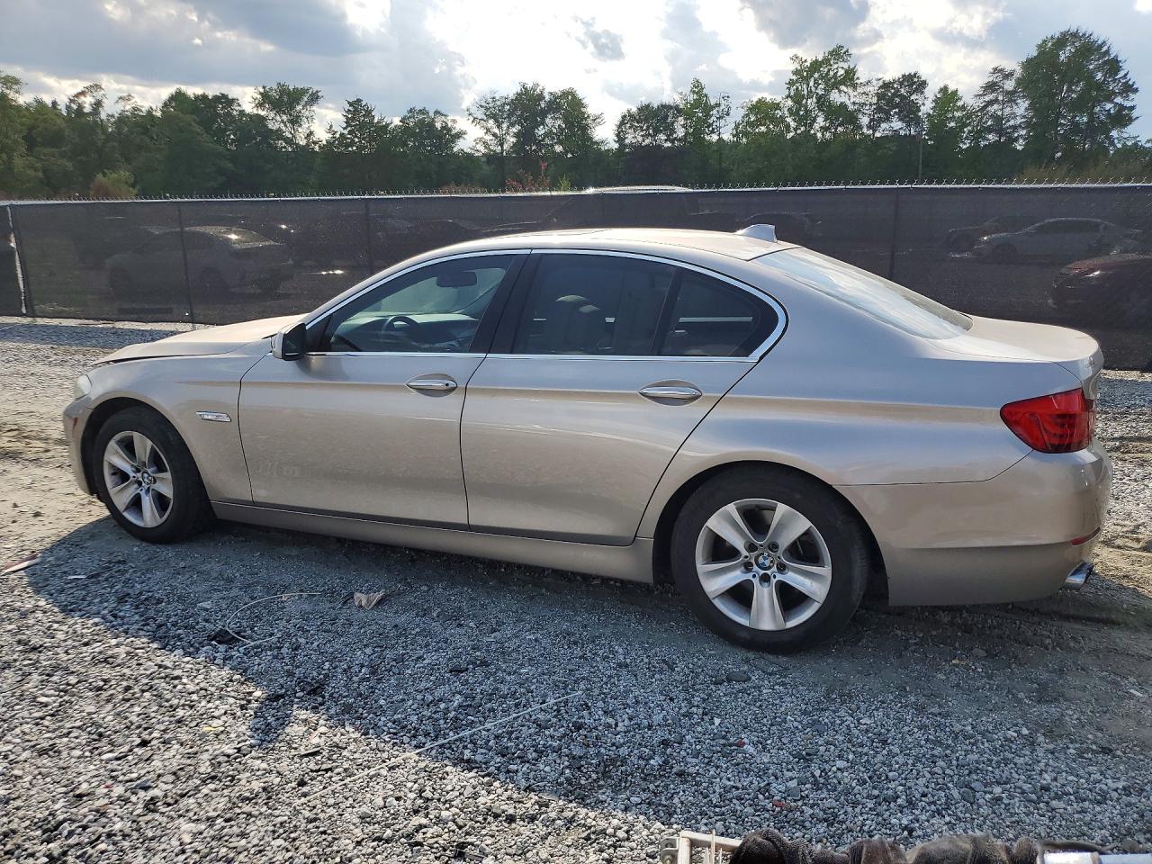 2013 BMW 528 XI — снимка 2