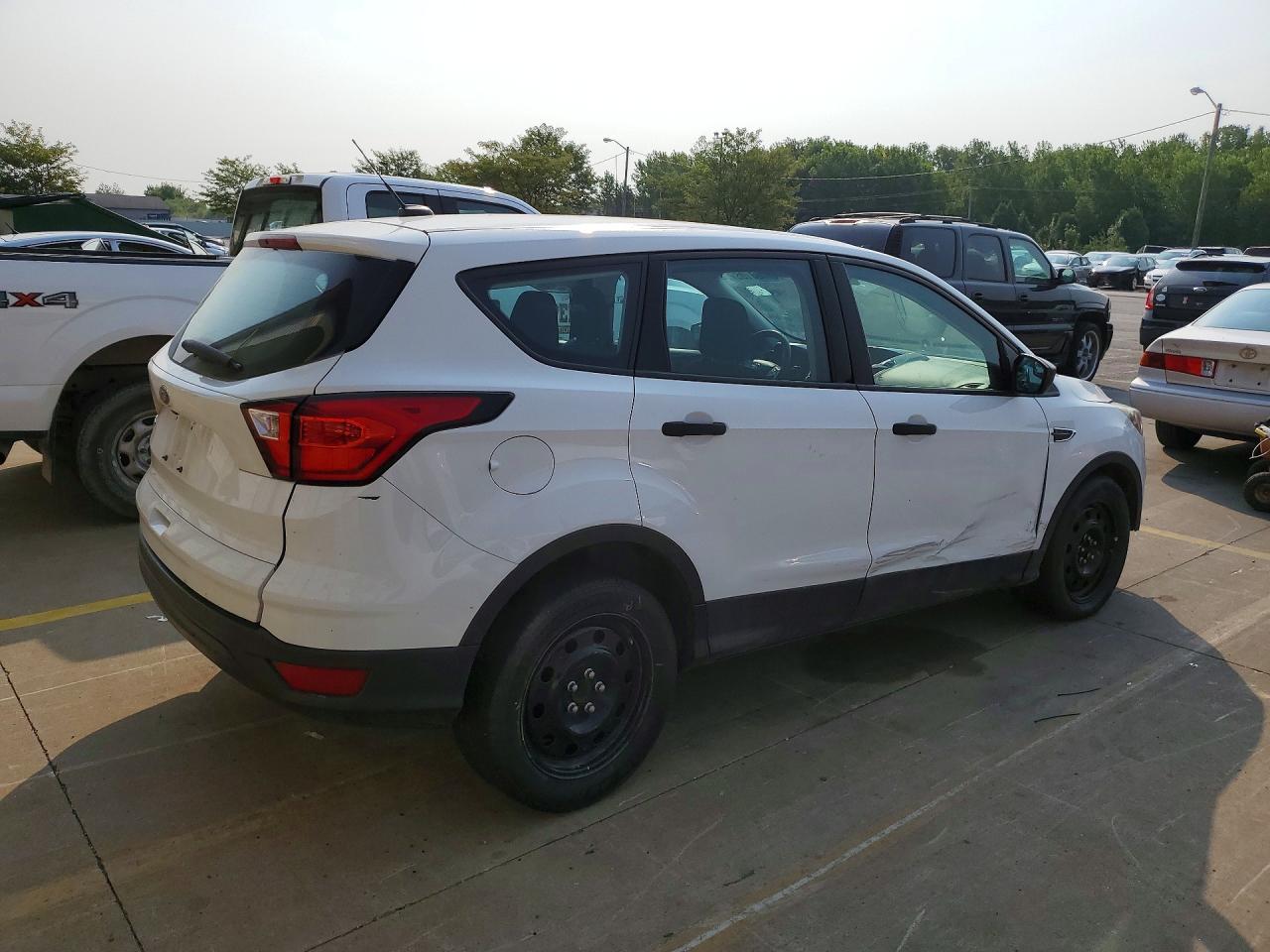 2019 FORD ESCAPE S — снимка 3