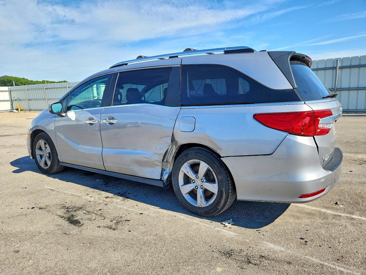 2019 HONDA ODYSSEY EXL — снимка 2