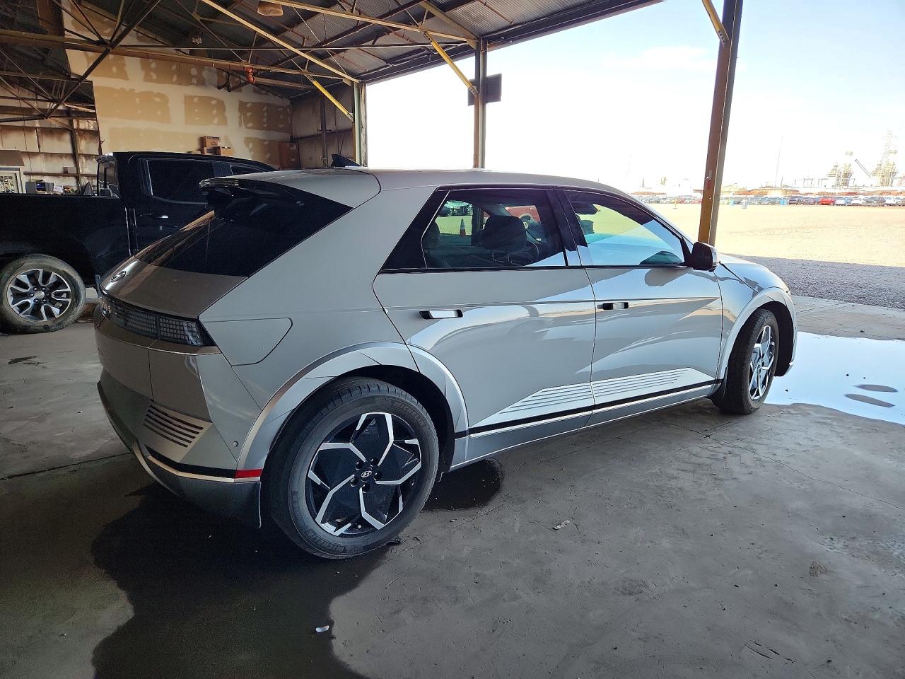 2024 HYUNDAI IONIQ 5 LIMITED — снимка 3