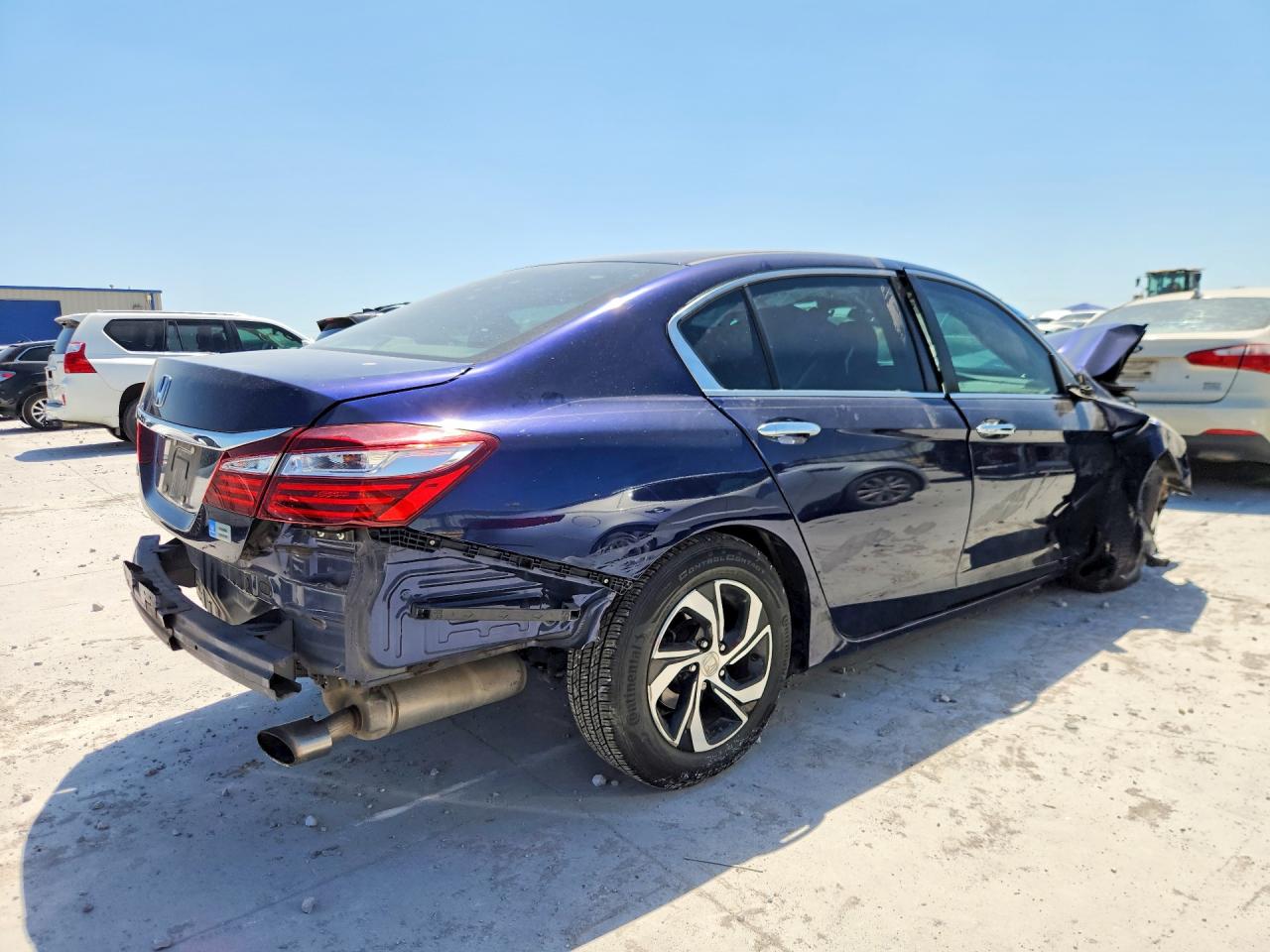 2017 HONDA ACCORD LX — снимка 3