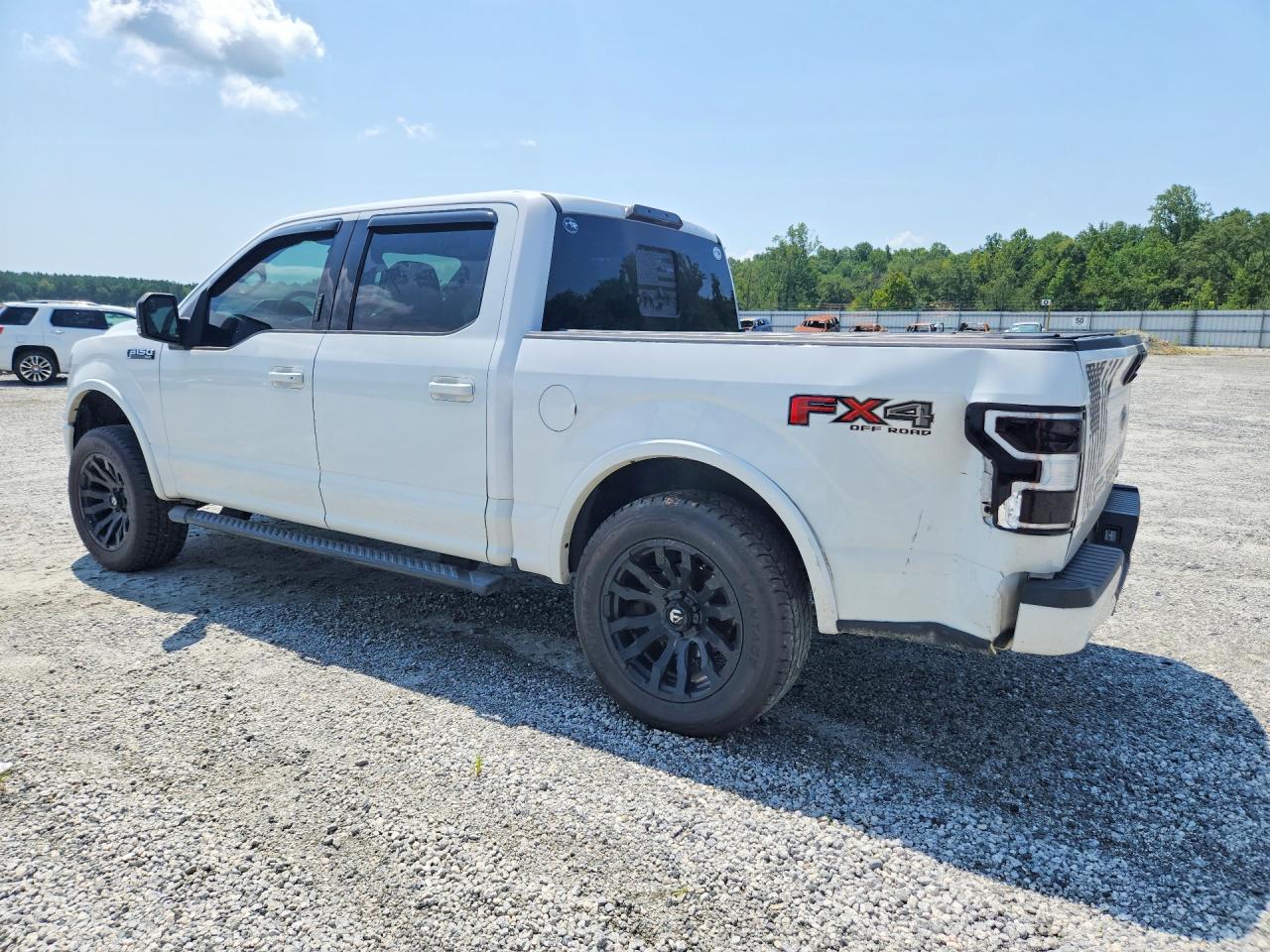 2019 FORD F150 XLT — снимка 2