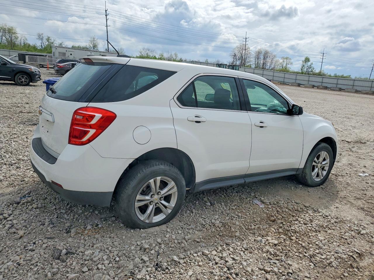 2017 CHEVROLET EQUINOX LS — снимка 3