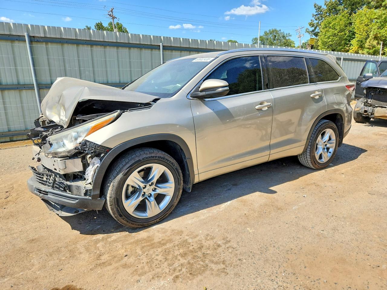 2015 TOYOTA HIGHLANDER LIMITED
