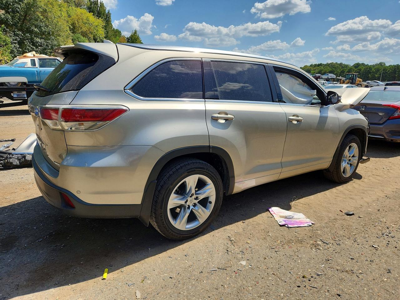 2015 TOYOTA HIGHLANDER LIMITED — снимка 3