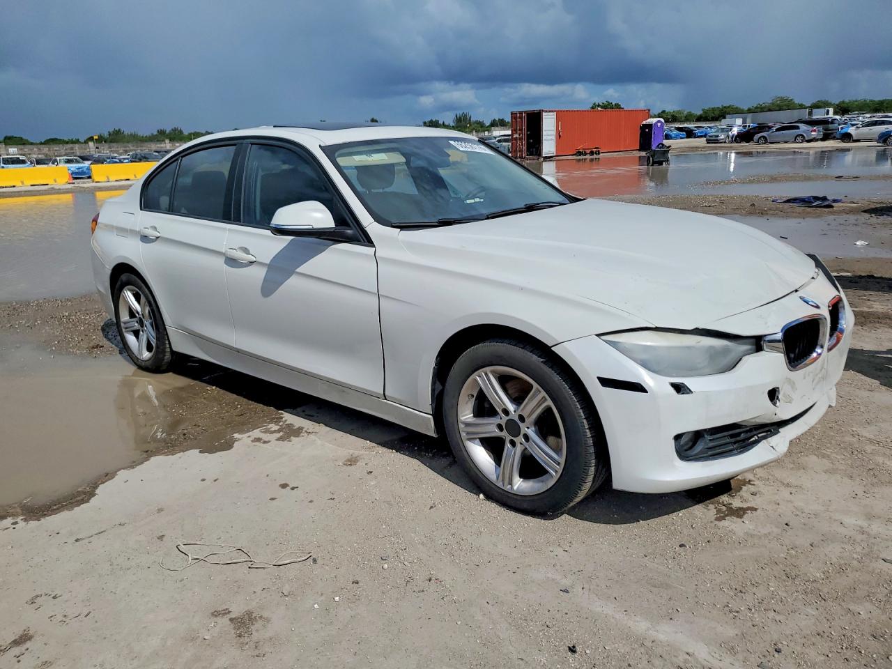 2017 BMW 320 I — снимка 4