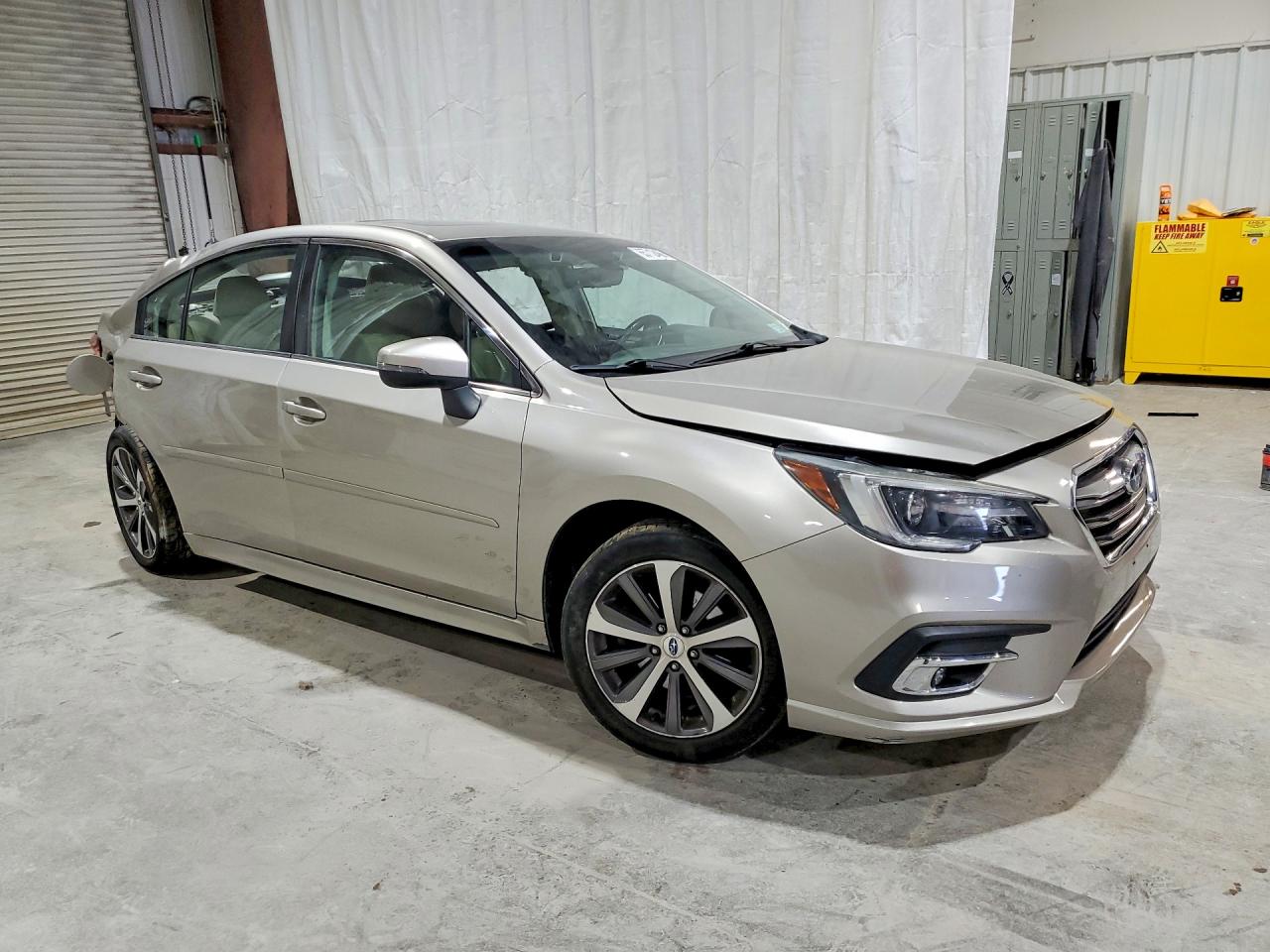 2019 SUBARU LEGACY 3.6R LIMITED — снимка 4