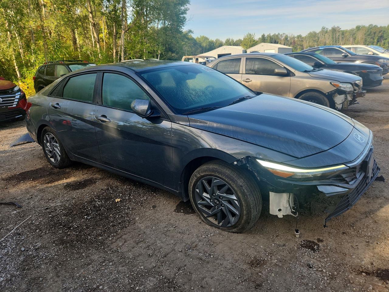 2025 HYUNDAI ELANTRA SEL SPORT — снимка 4