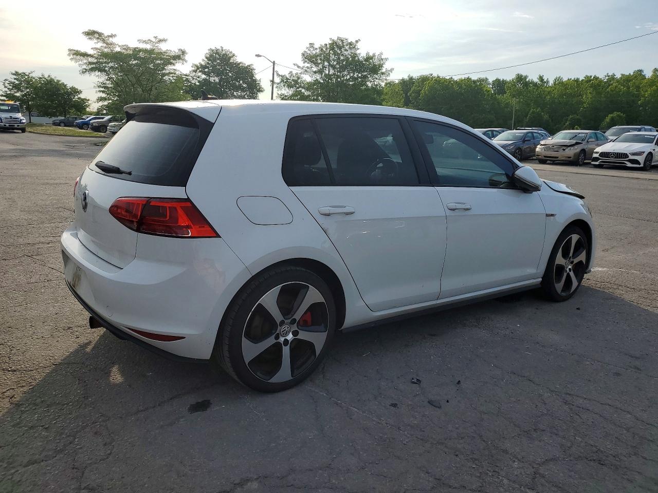 2016 VOLKSWAGEN GTI S — снимка 3