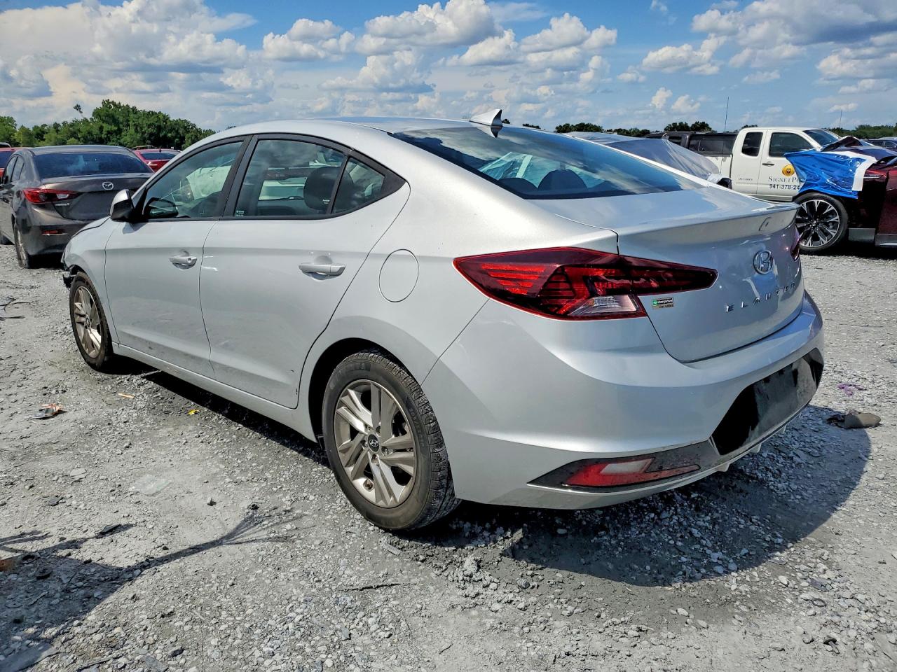 2020 HYUNDAI ELANTRA SEL — снимка 2