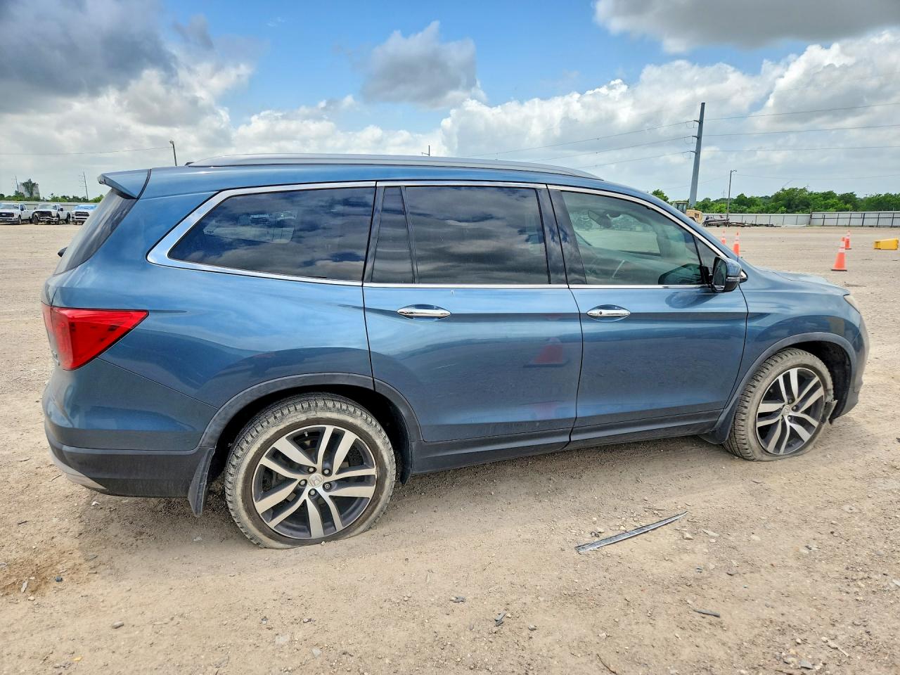 2018 HONDA PILOT ELITE — снимка 3