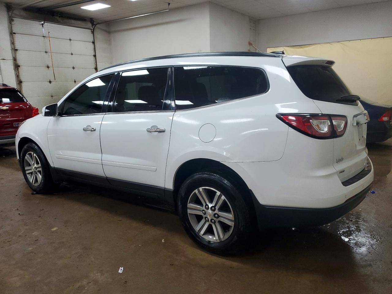 2016 CHEVROLET TRAVERSE LT — снимка 2