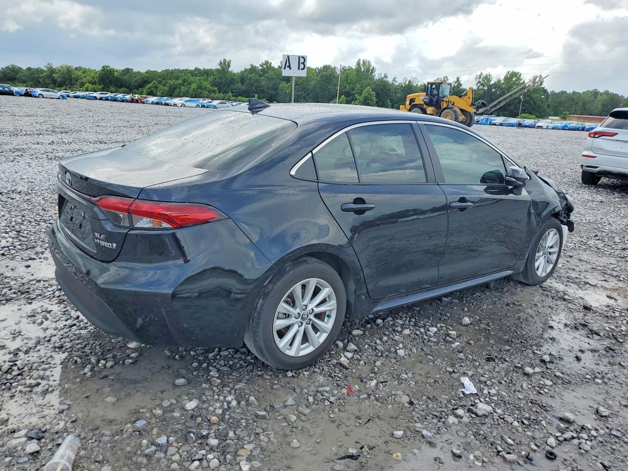 2024 TOYOTA COROLLA HYBRID XLE — снимка 3