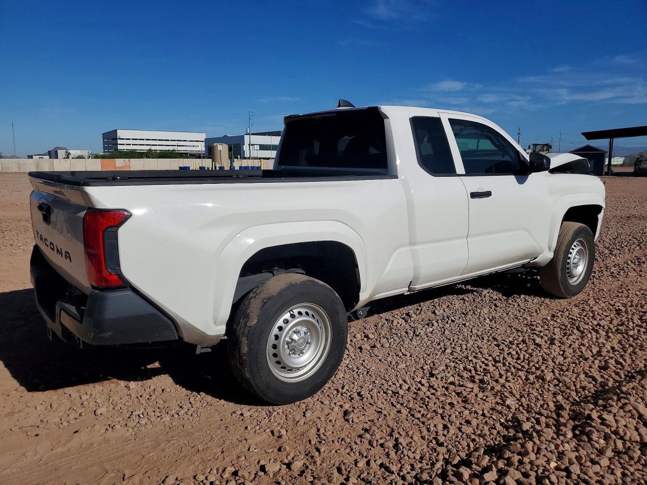 2025 TOYOTA TACOMA SR — снимка 3
