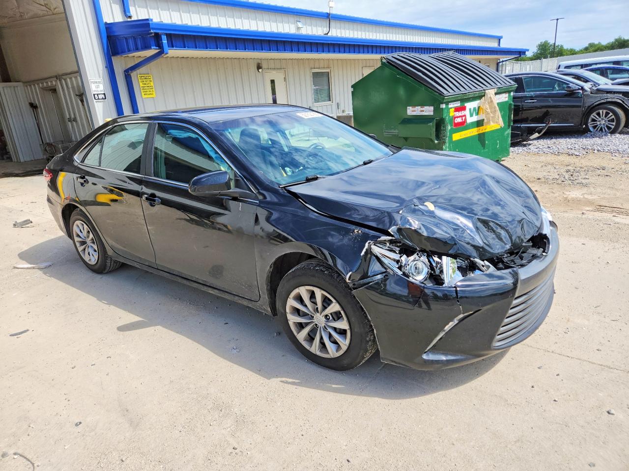 2016 TOYOTA CAMRY LE — снимка 4