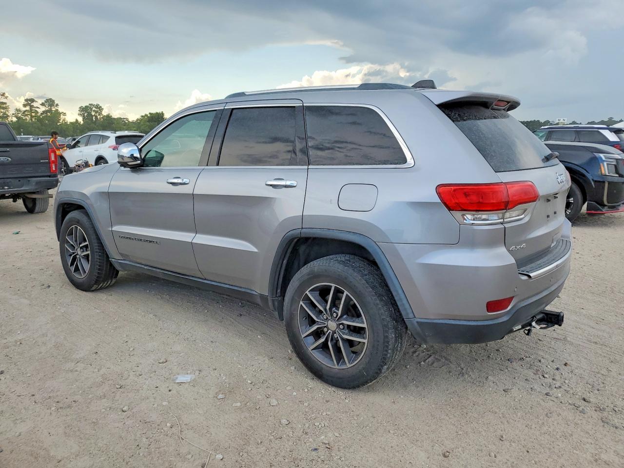 2018 JEEP GRAND CHEROKEE LIMITED — снимка 2