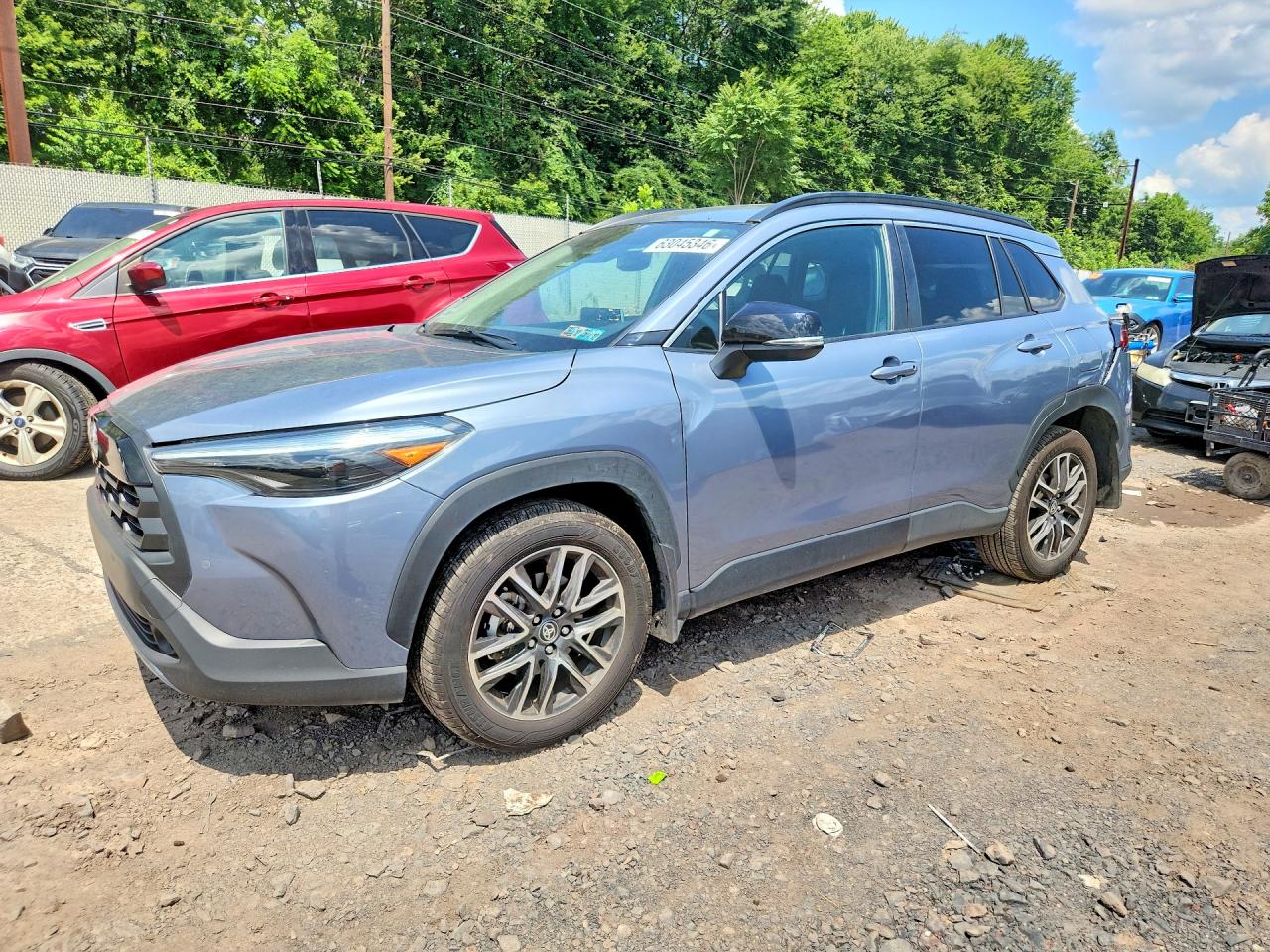 2026 TOYOTA COROLLA CROSS XLE