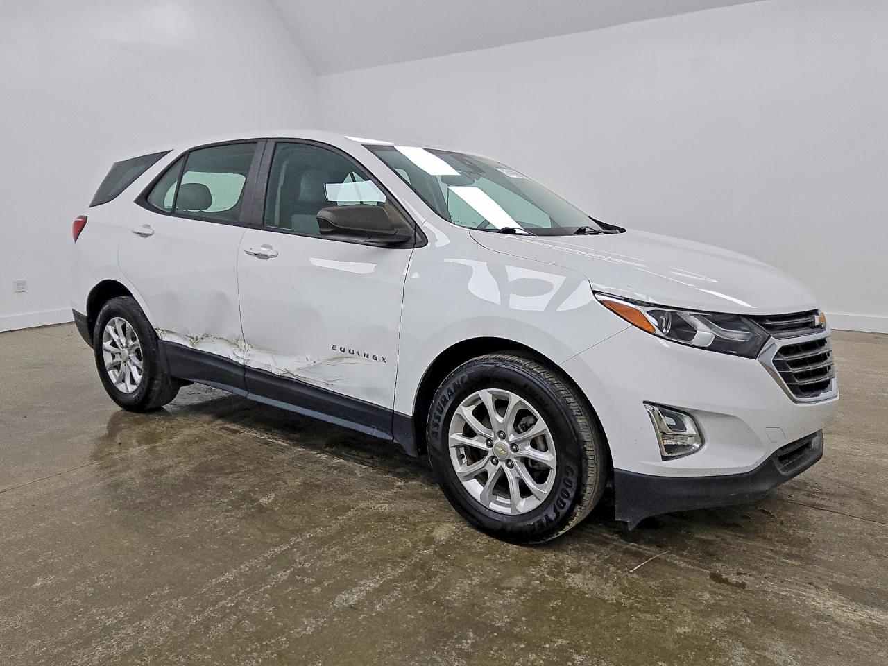 2021 CHEVROLET EQUINOX LS — снимка 4
