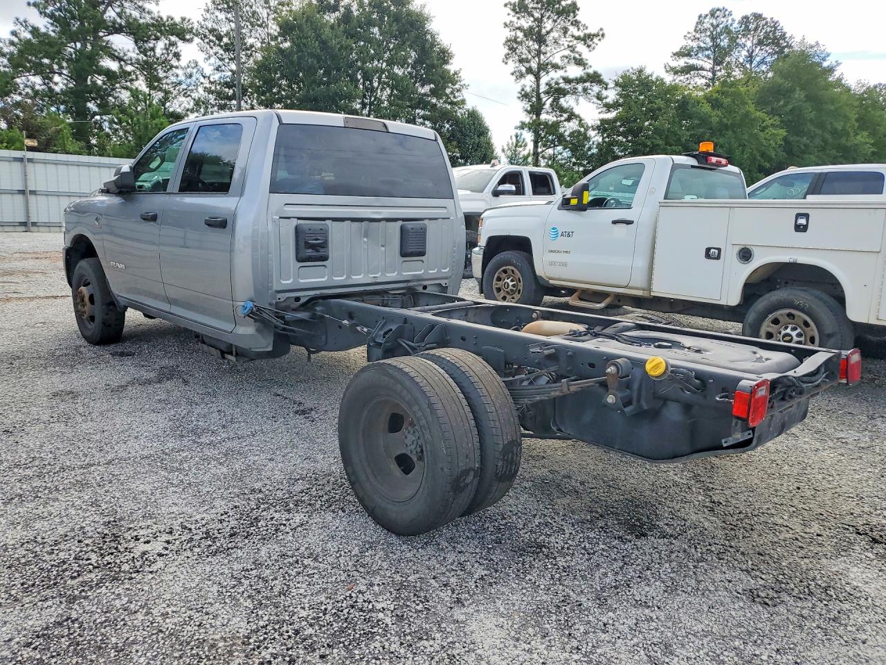 2020 RAM 3500 — снимка 2