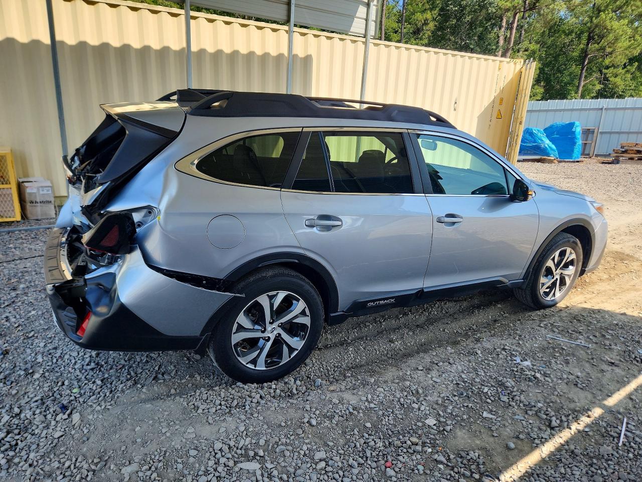 2021 SUBARU OUTBACK LIMITED — снимка 3