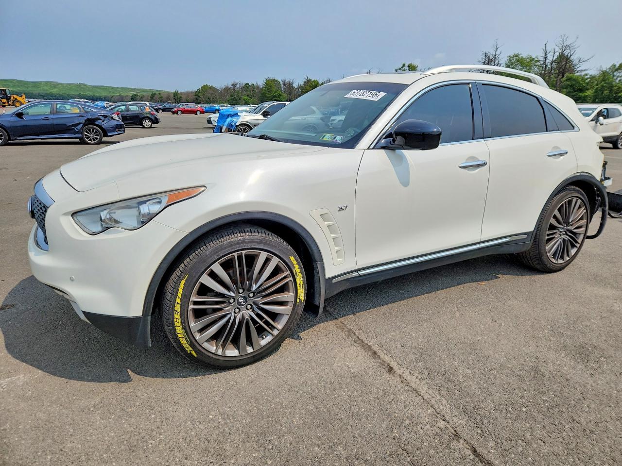 2017 INFINITI QX70 BASE