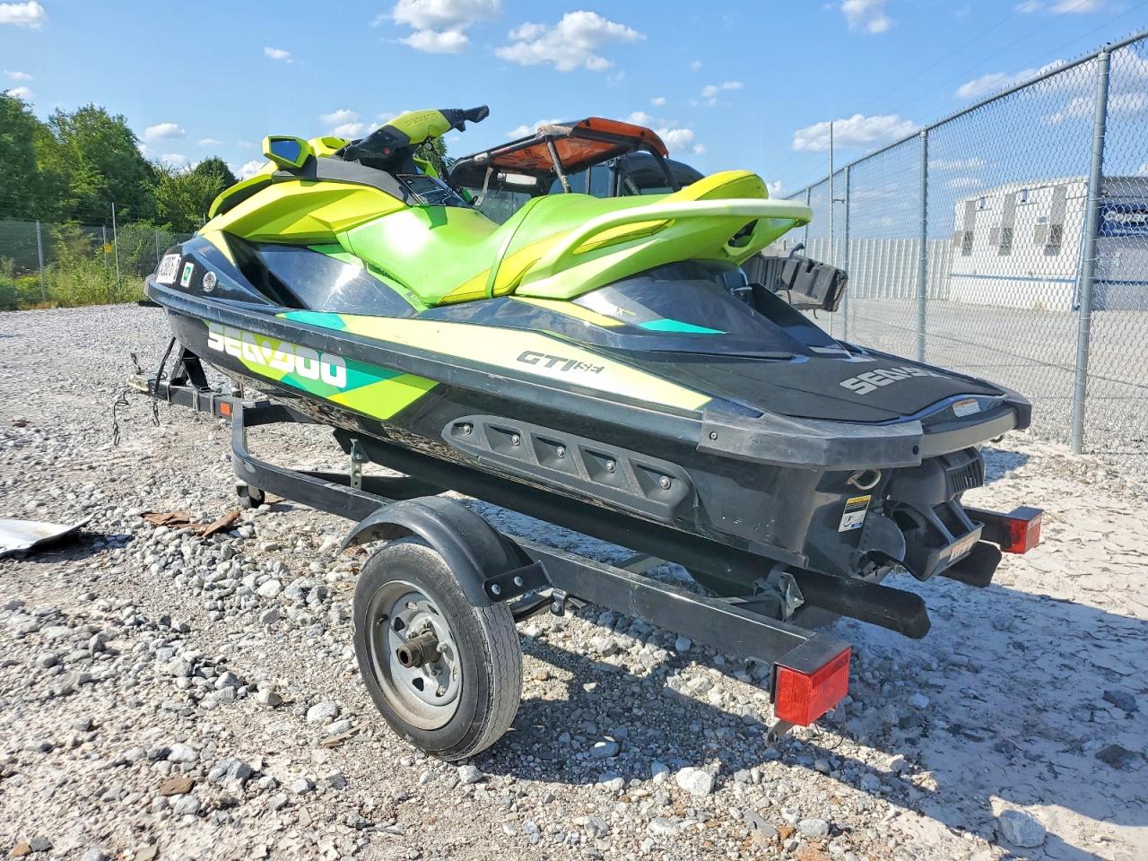 2019 SEA-DOO GTI SE — снимка 3
