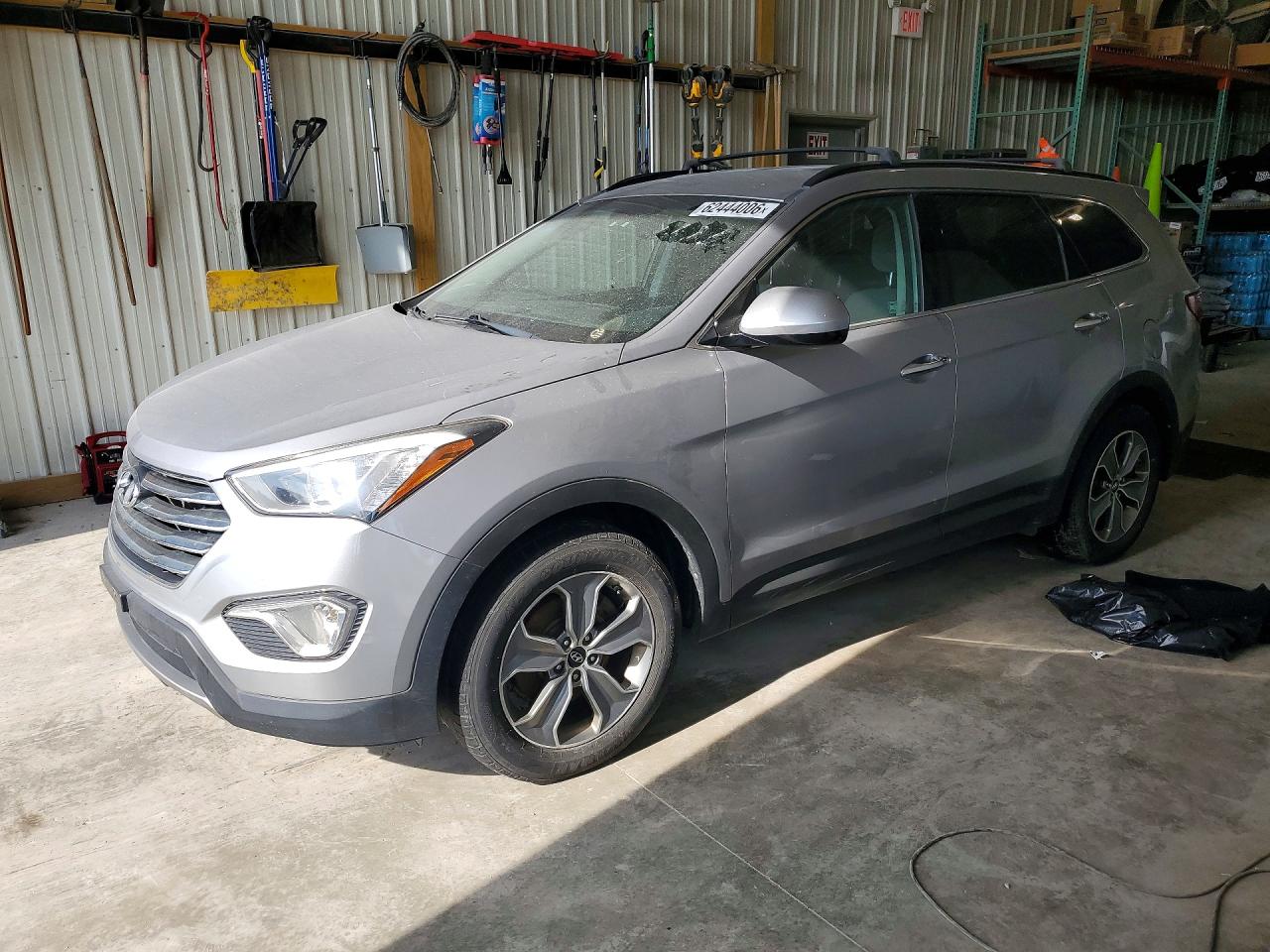 2016 HYUNDAI SANTA FE SE