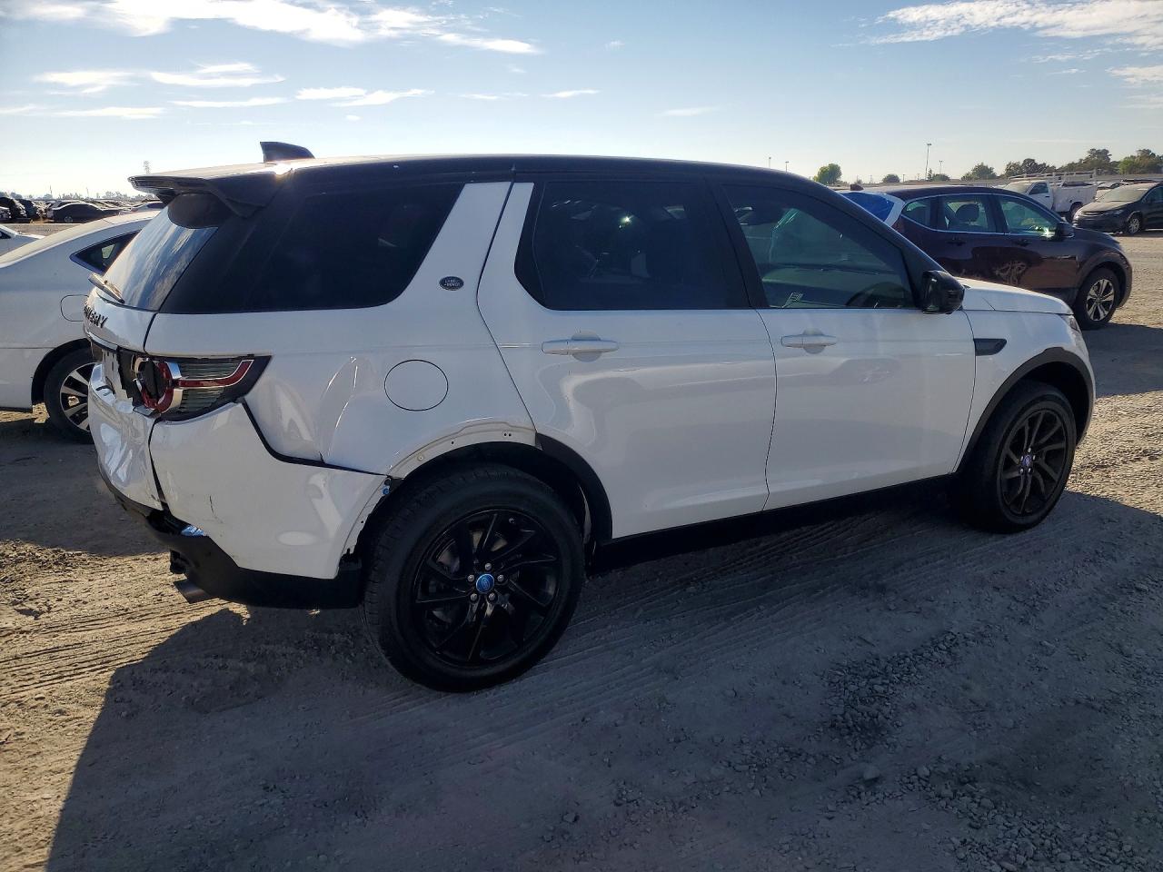 2017 LAND ROVER DISCOVERY SPORT HSE — снимка 3