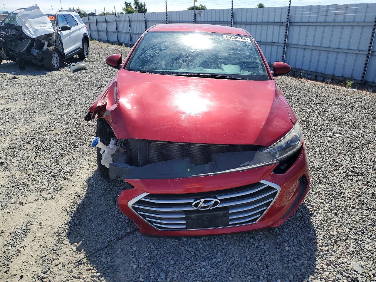 2018 HYUNDAI ELANTRA SE — снимка 5