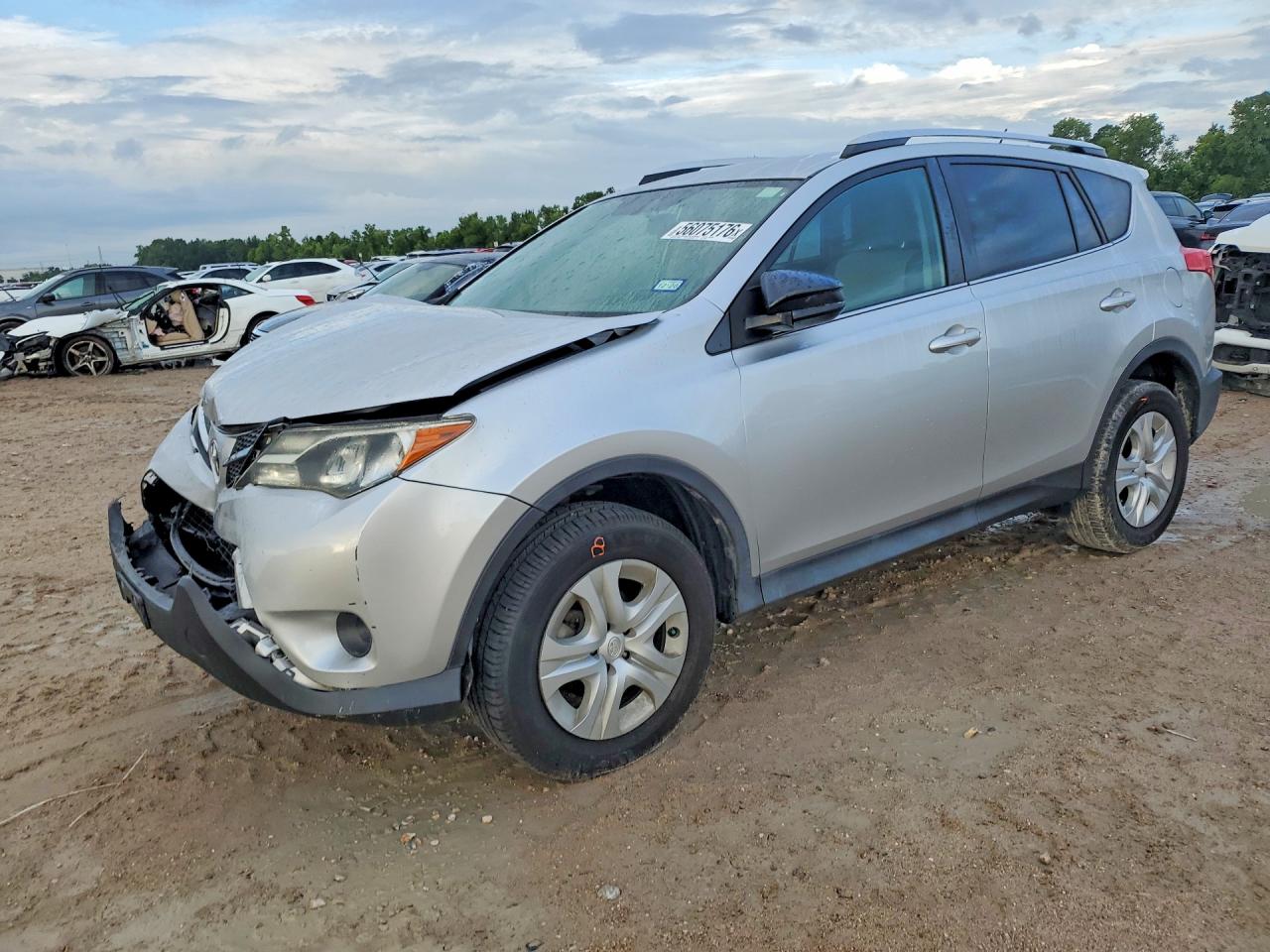 2015 TOYOTA RAV4 LE