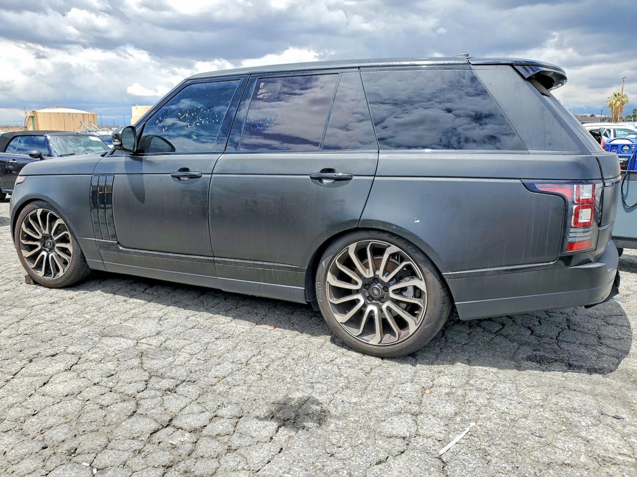 2017 LAND ROVER RANGE ROVER HSE — снимка 2