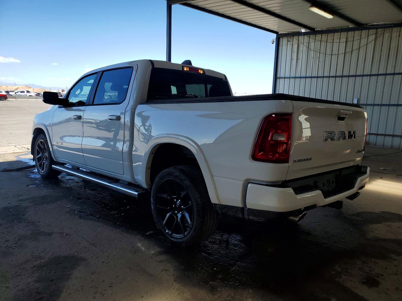 2026 RAM 1500 LARAMIE — photo 2