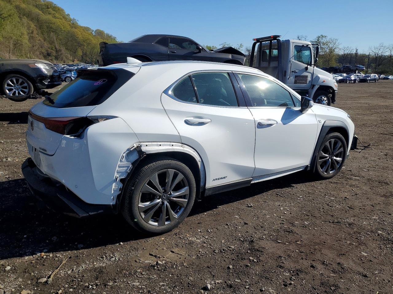 2021 LEXUS UX 250H — снимка 3