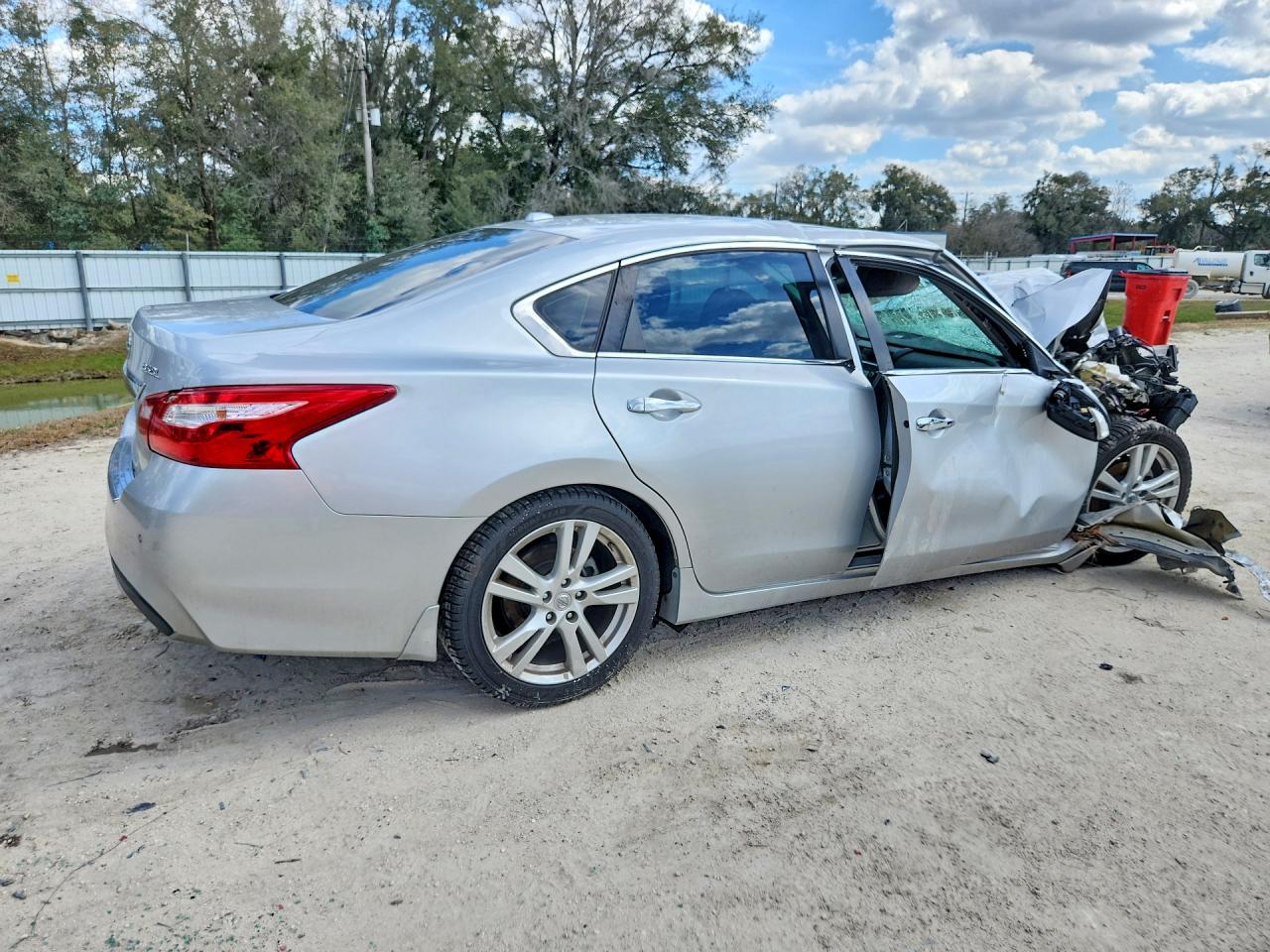 2016 NISSAN ALTIMA 3.5 SL — снимка 3